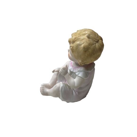 Bisque Porcelain Piano Baby Figurine #7534 Baby Sitting Upright - Picture 2 of 7